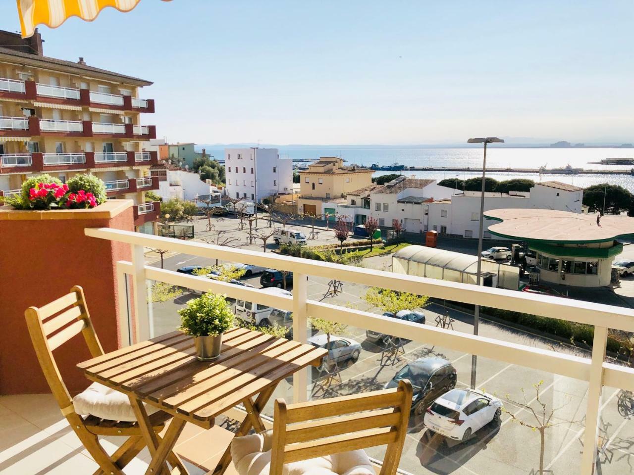 Roc Mar 3 3D - Apartamento Cerca Del Centro Y De La Playa - Terraza Con Vistas Al Mar Y Al Puerto Roses Dış mekan fotoğraf